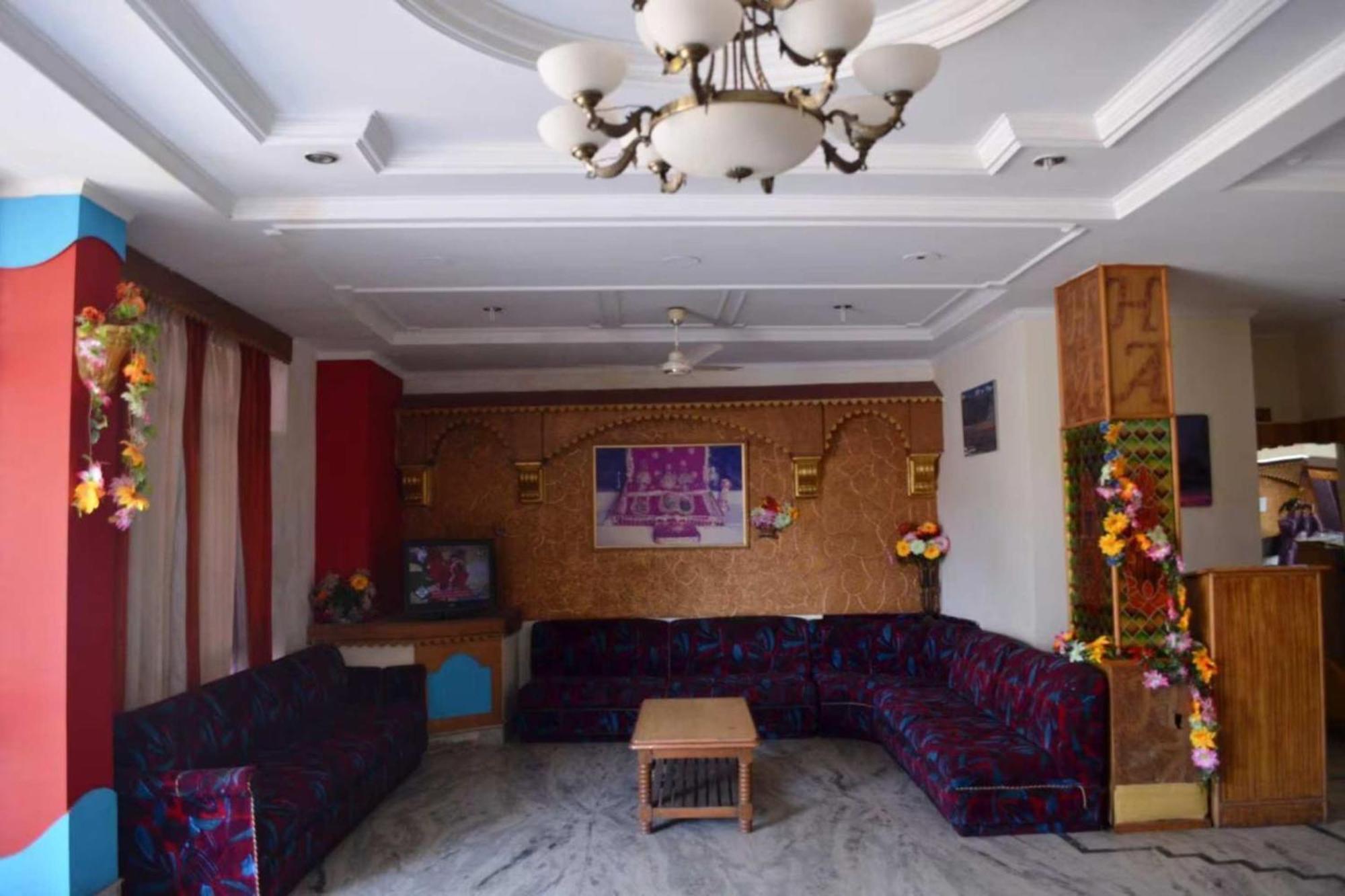 Goroomgo Hotel The Sojourn, Adharshila & Gulmohar Cottages Dharamsala Exterior foto